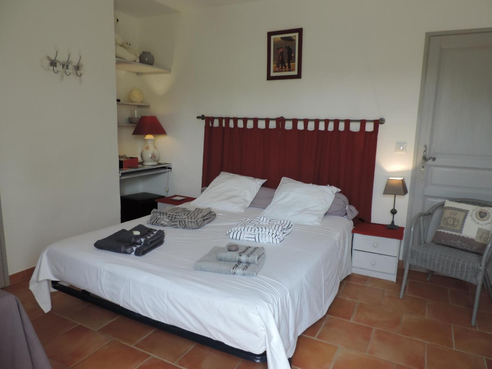 Chambre D'Hotes Le Fare Tchanque Parking Gratuit Sur Place Bed & Breakfast Cavaillon Luaran gambar